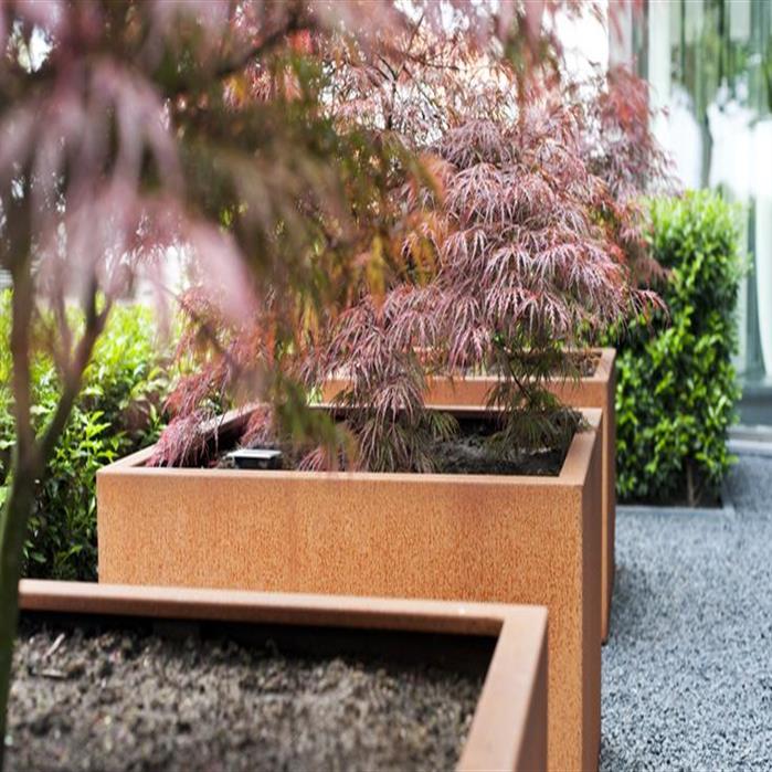 Ripley Corten Steel Cube Box Planter (7649133101249)