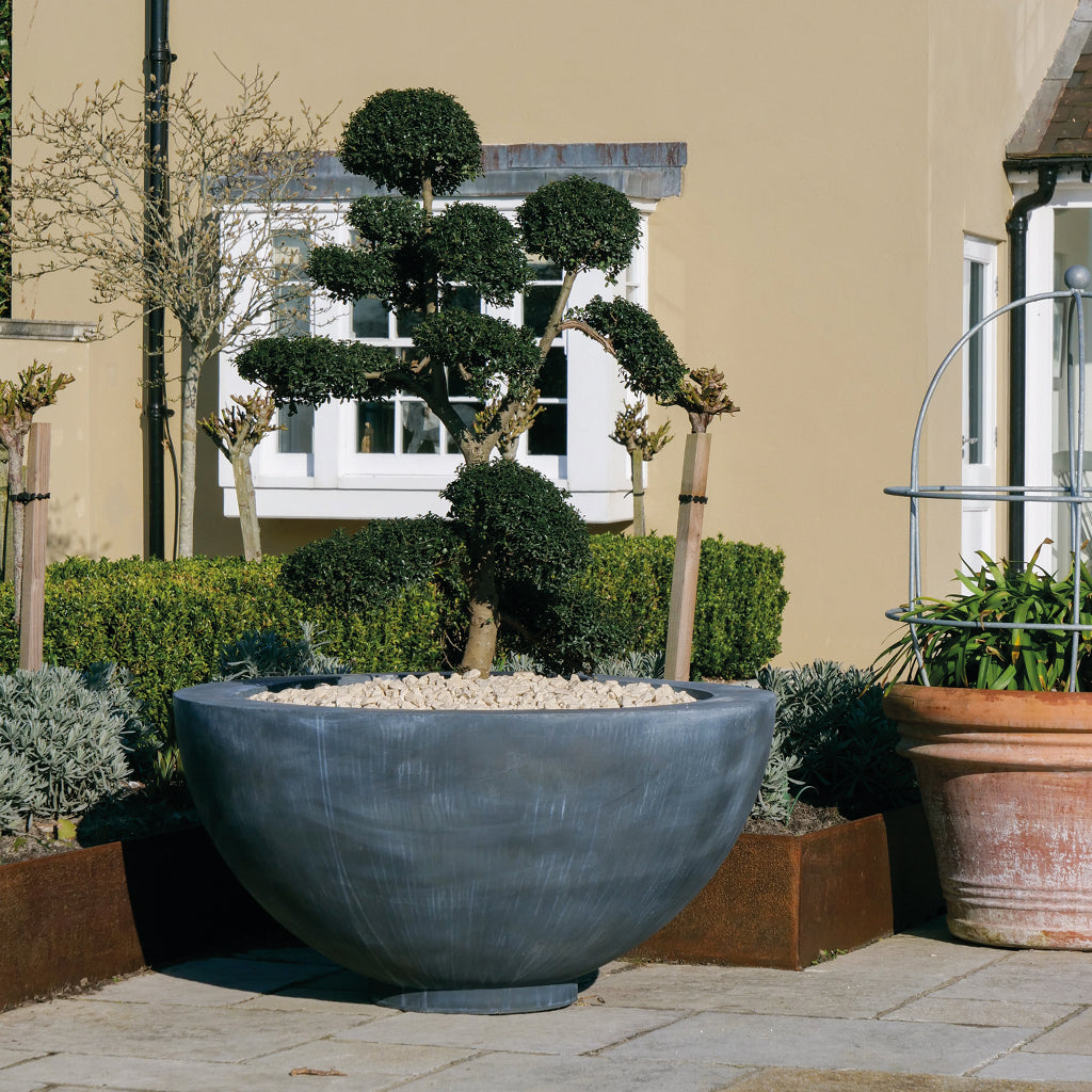 Luna Galvanised Steel Planter (10174923473089)