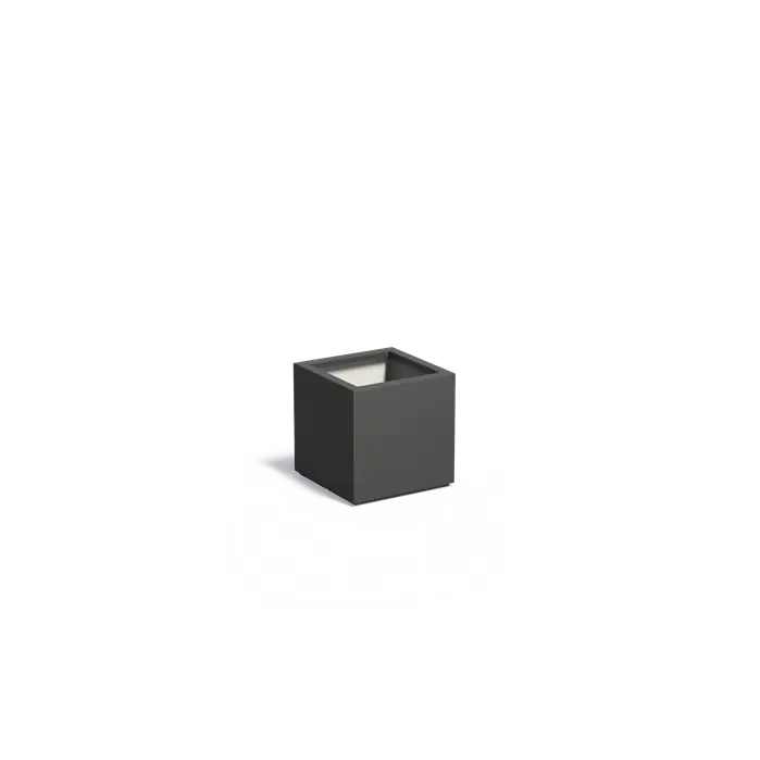 Fibreglass Carrez Cube Planter (15017257140609)