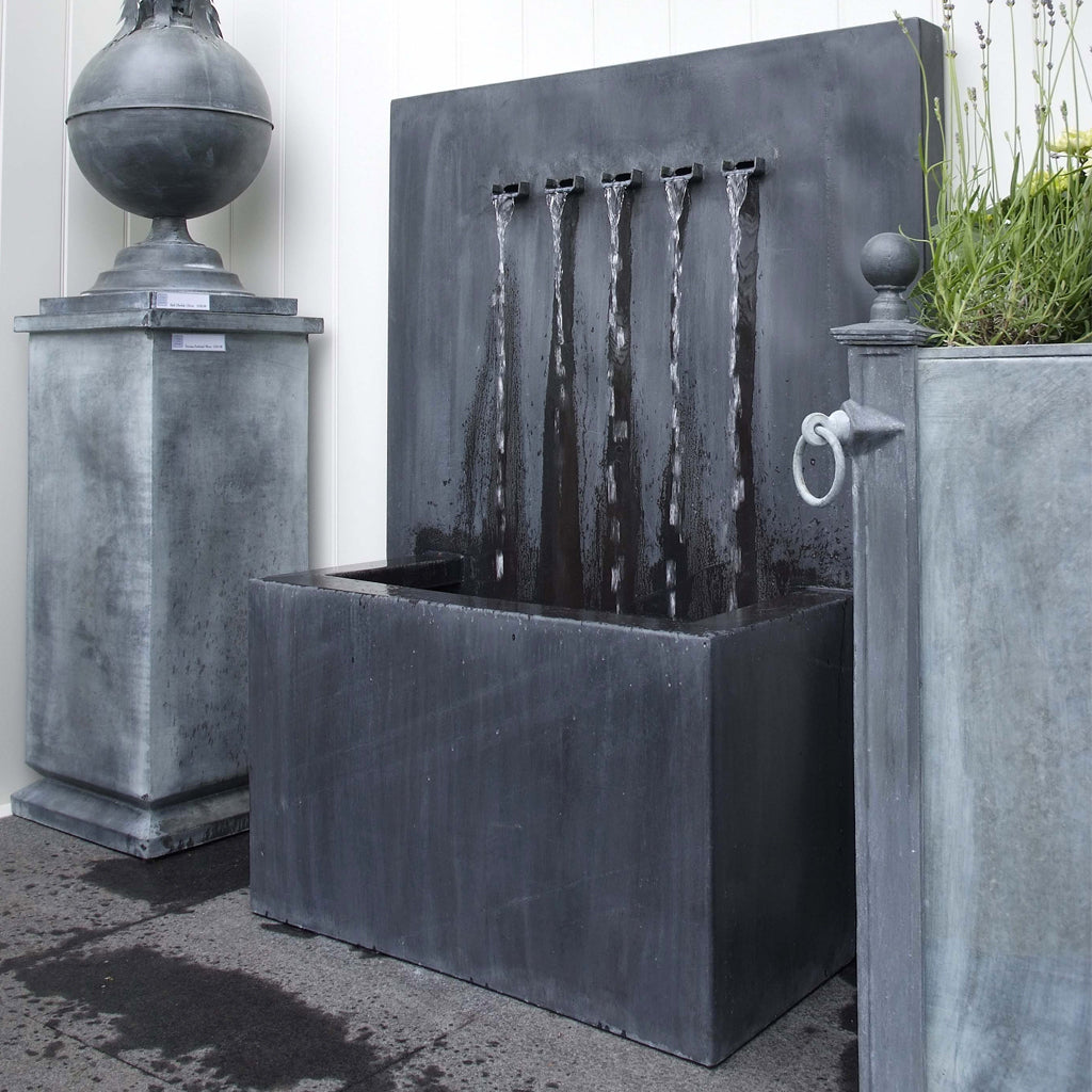 Veneto Water Fountain (10172566536385)