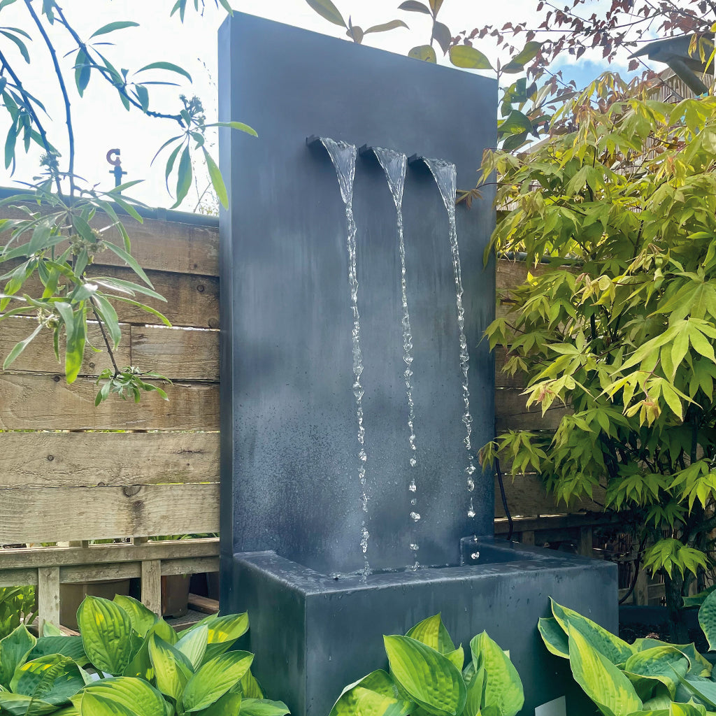 Veneto Water Fountain (10172566536385)