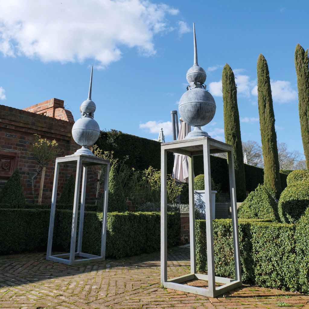 Galvanised Steel Open Pedestal (10191466823873)