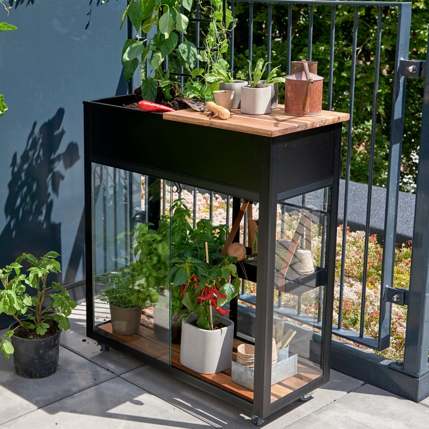 Juliana Vertical Greenhouse (3784355020860)
