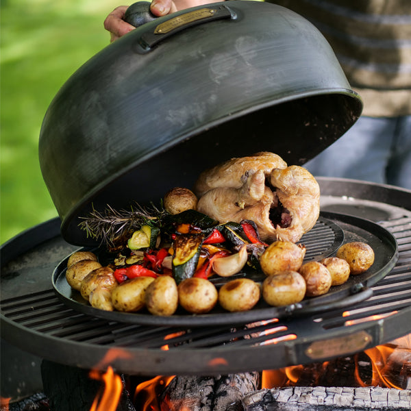 BBQs, Grills & Kitchens