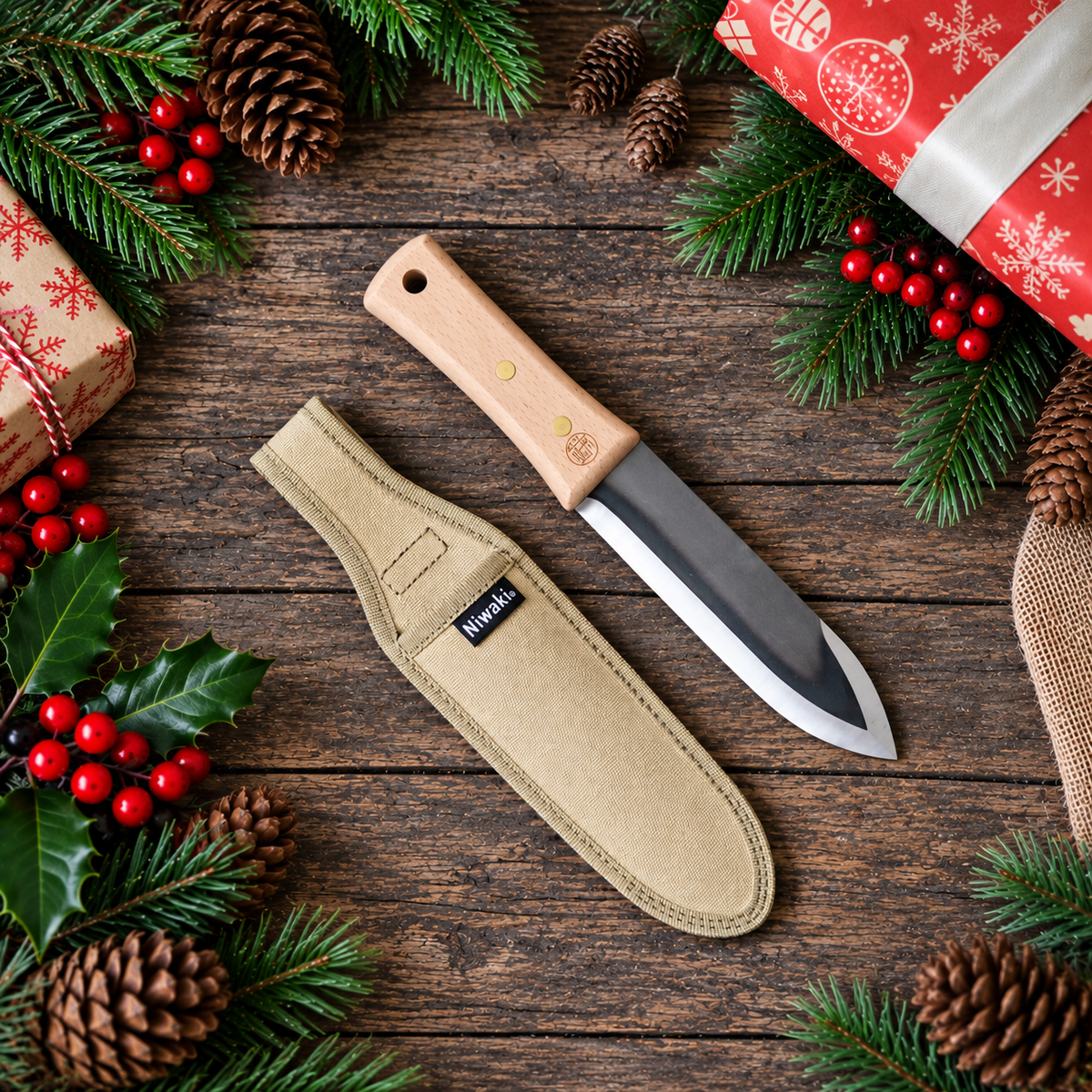 Niwaki Hori Hori Japanese Trowel & Canvas Holster