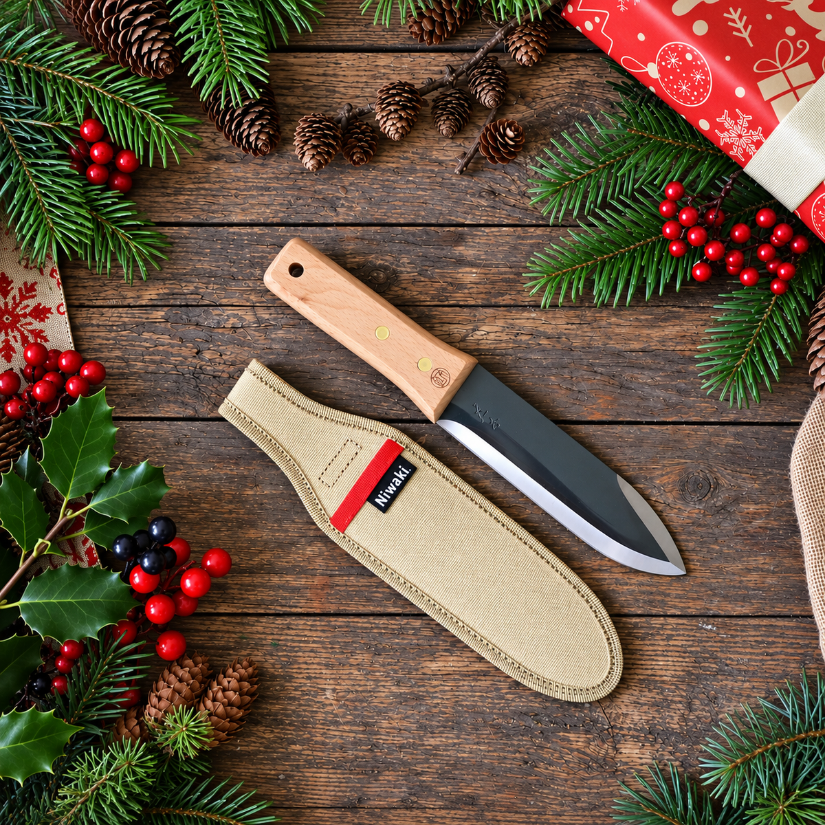 Niwaki Hori Hori Pro Japanese Trowel & Canvas Holster
