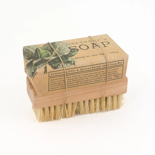 Gardener’s exfoliating soap and nail brush