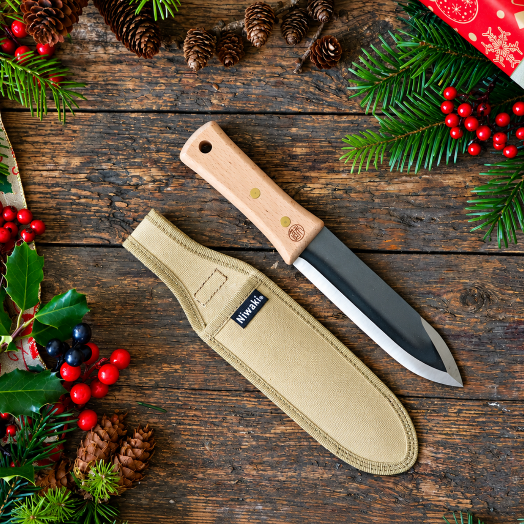 Niwaki Hori Hori Japanese Trowel & Canvas Holster