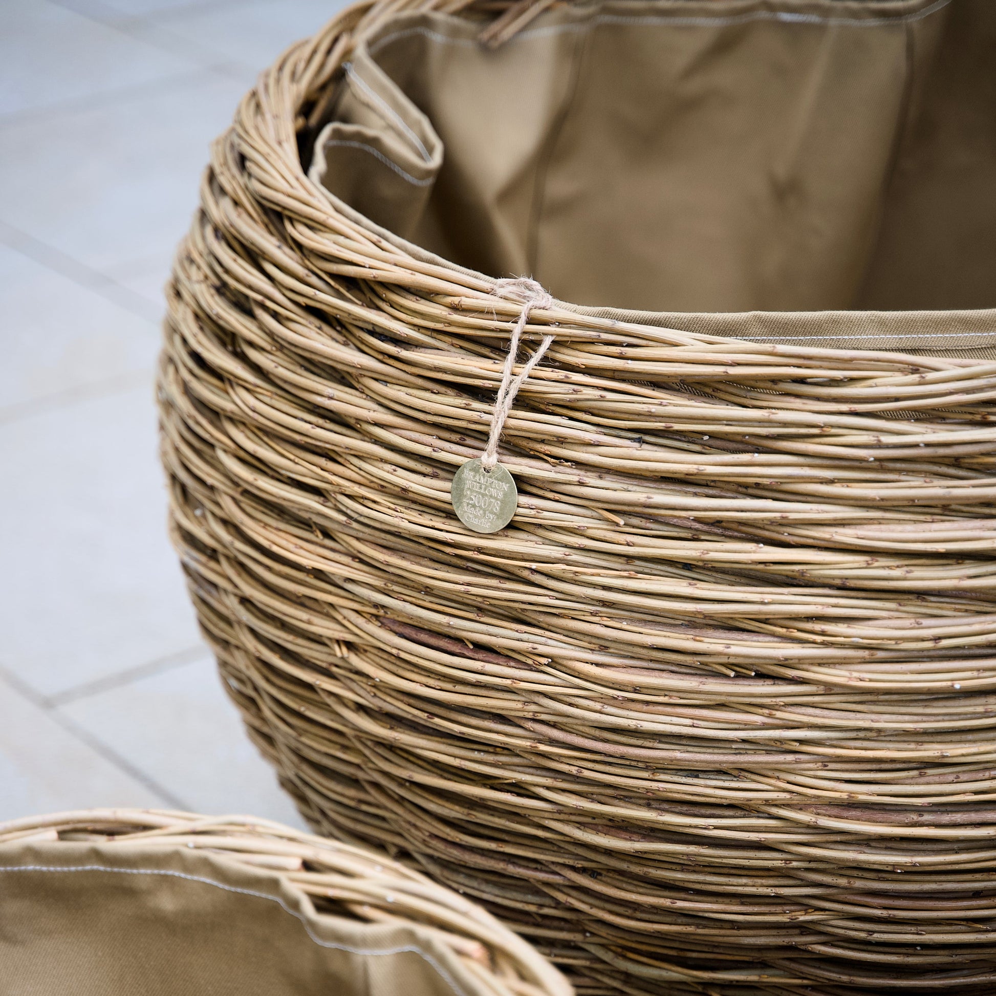 Small Woven Willow Round Planter (15038401905025) (15038517019009) (15038521213313) (15065098715521)