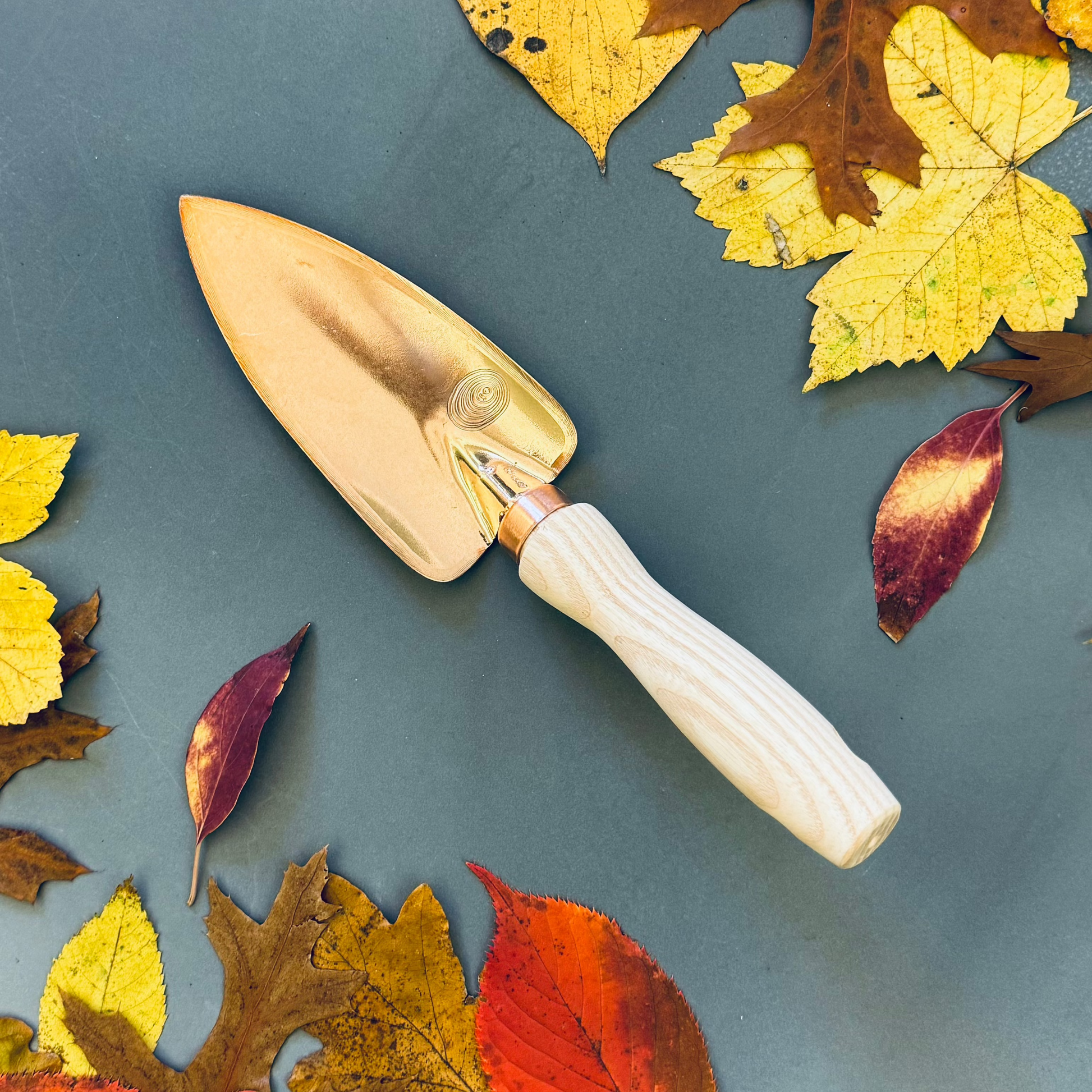 Copper Garden Trowel Deva (10597295915201)