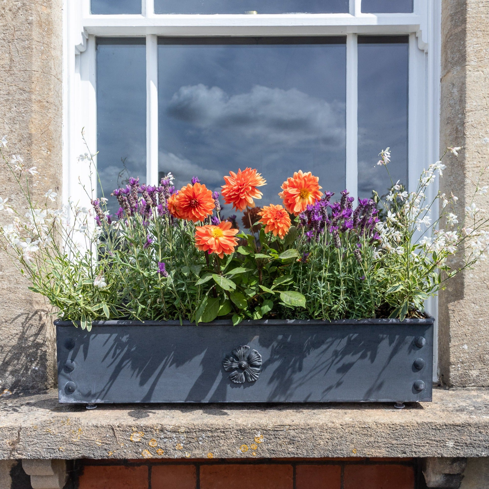 Arthur Jacks Traditional Steel Window Box Planter (7701955805377)