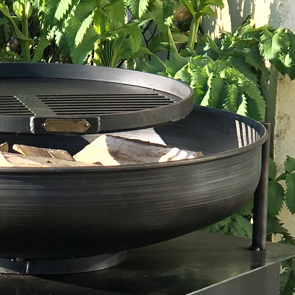 Modular Kitchen Fire Bowl with Log Store
