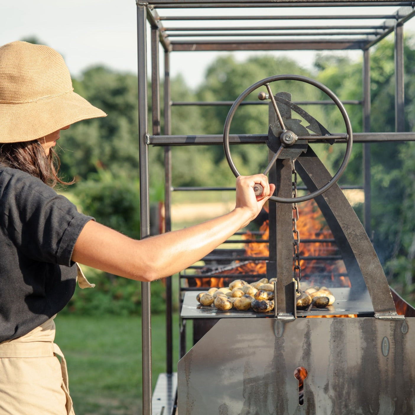 Outdoor wood outlet grill