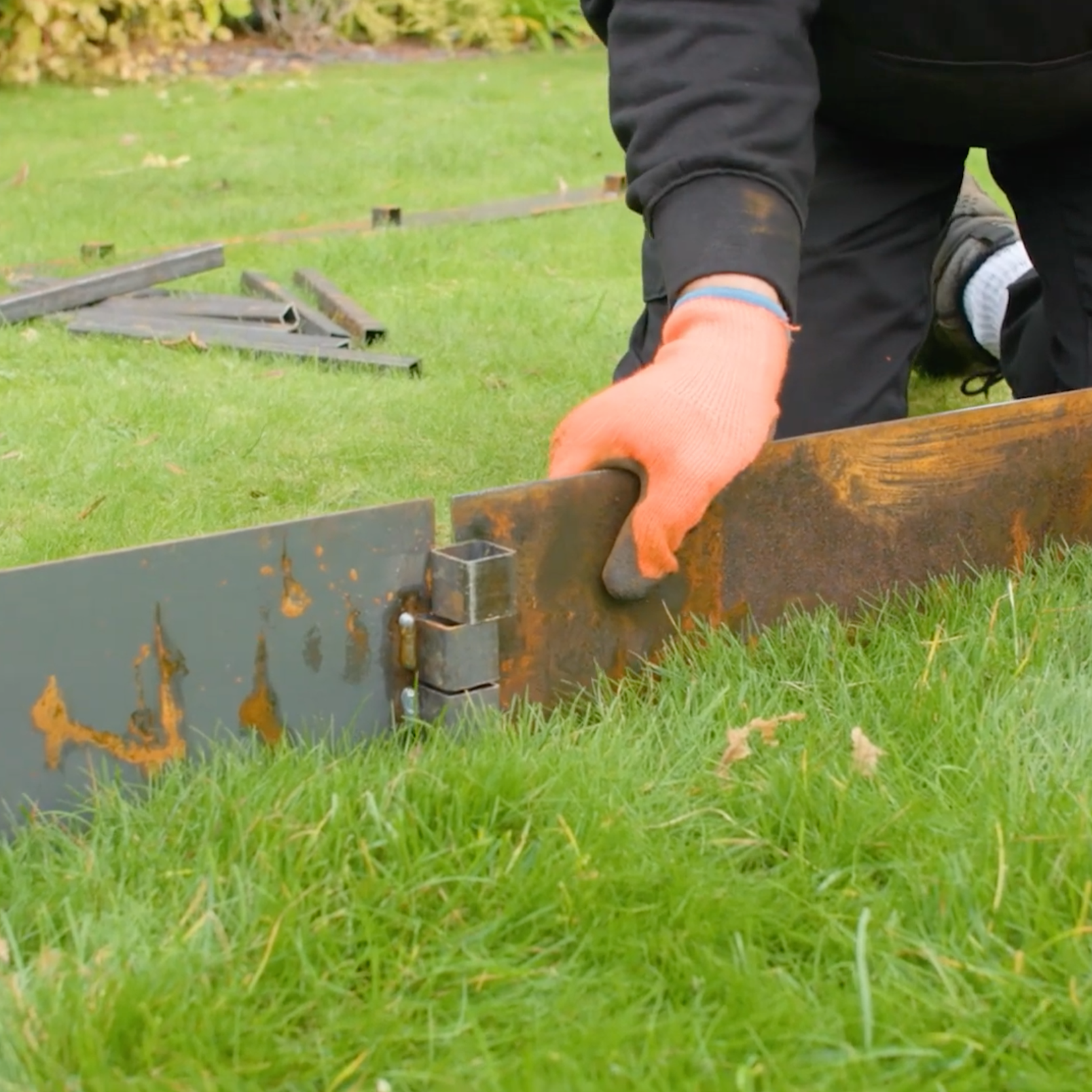 Corten steel garden edging (15000239604097) (15000587305345)