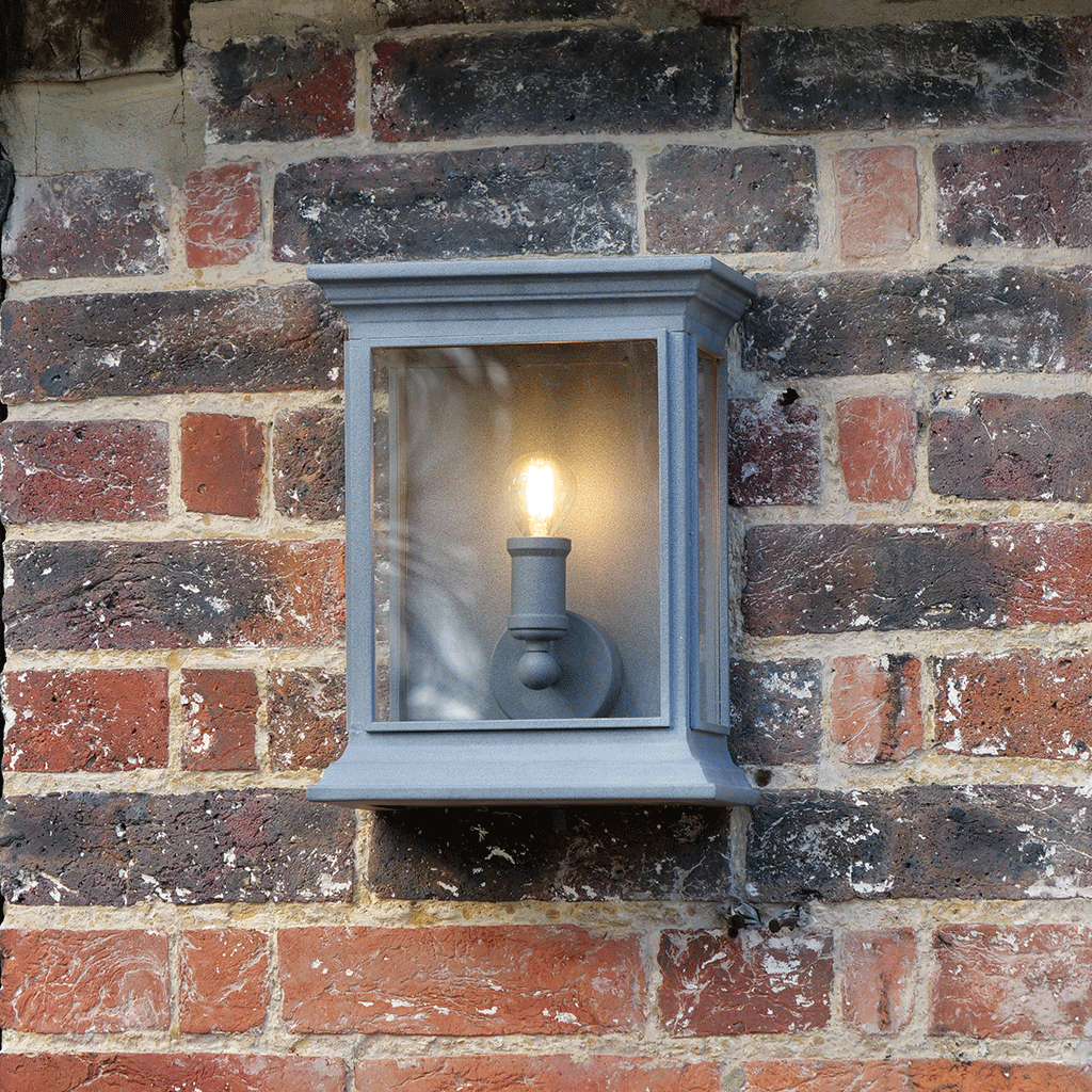 English Coach Lamp Outdoor Light