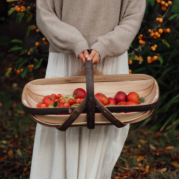 Traditional Sussex Strapped Garden Trug