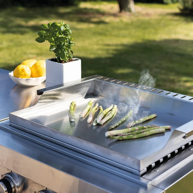 American style outdoor modular kitchen range