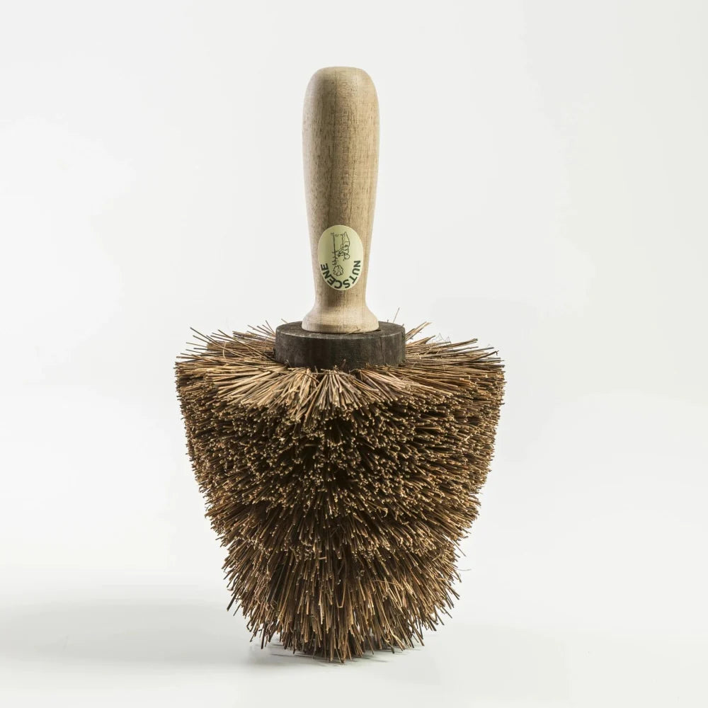Nutscene Plant Pot Scrubbing Brush