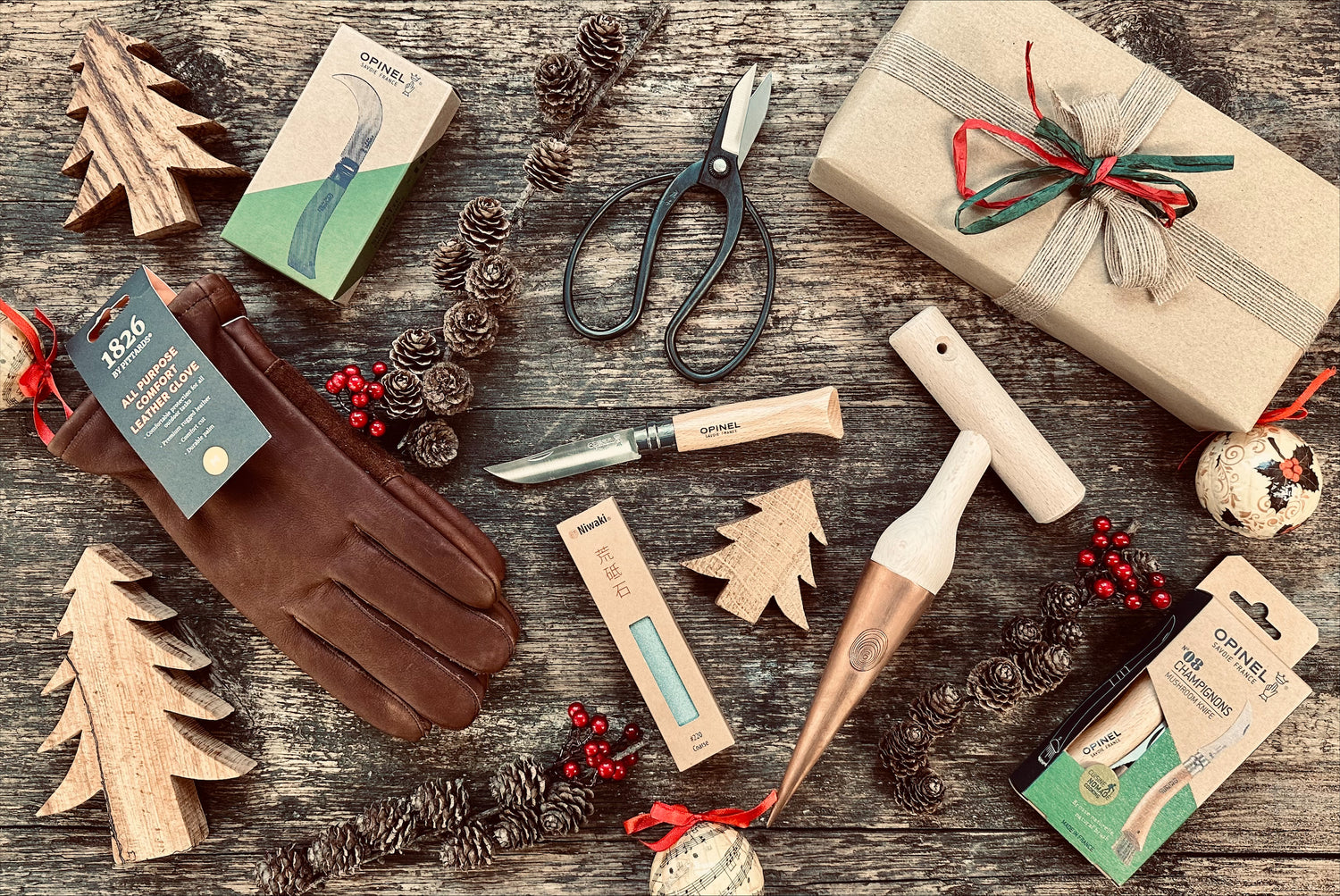 Christmas stocking fillers for gardeners