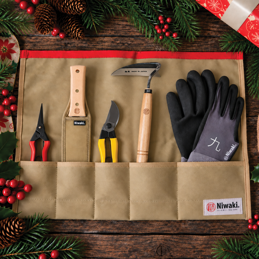 Niwaki 'Tooled Up Roll' Christmas Gift Set
