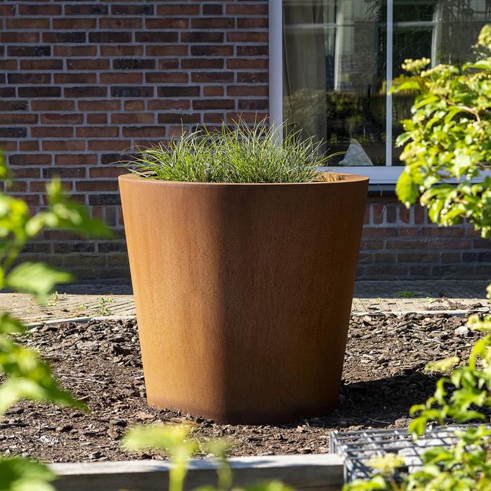 Adezz Corten Steel Conical Planter (7568296640705)