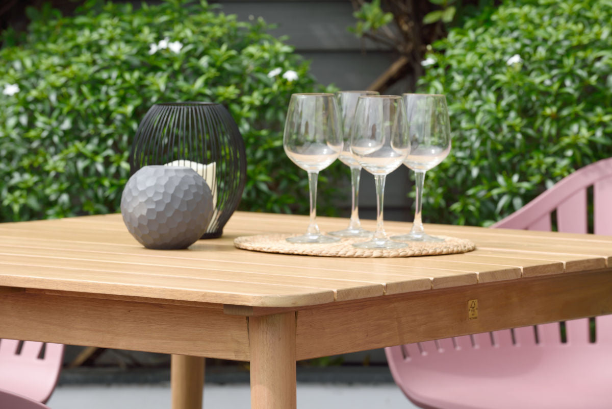 Four person outlet outdoor table